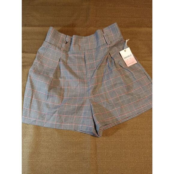 Forever 21 Posted Plaid Comfy Shorts - Size: Small (0686) - Picture 1 of 4